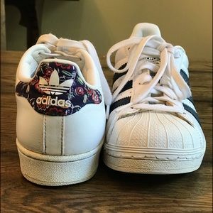 adidas flower print shoes
